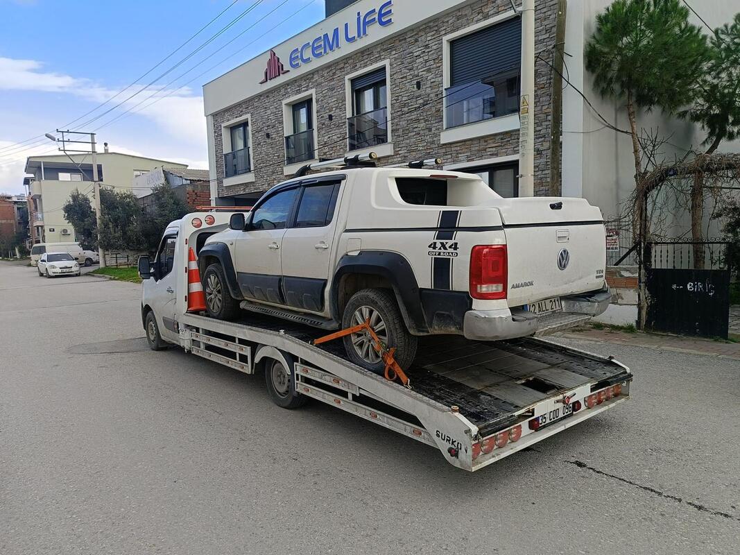 Bornova Oto Çekici - Gece Hizmet